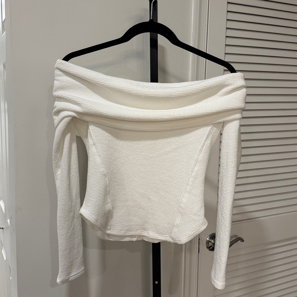 Isla Off-Shoulder White Women's Long Sleeve